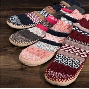 NEW✔️ Colorful Knitted Slipper Socks with cushioned non-slip soles, RUGGINE